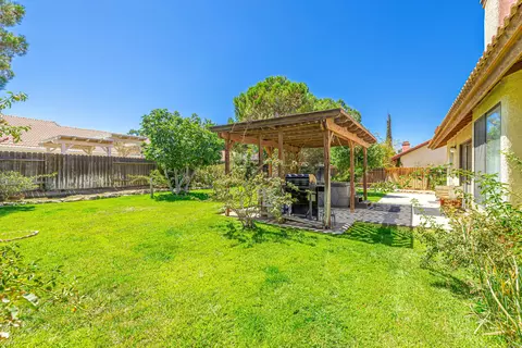 1036 Angela Ct E, Lancaster, CA 93535 photo 23