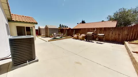 548 Morningside, Palmdale, CA 93551 photo 22