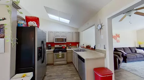 548 Morningside, Palmdale, CA 93551 photo 12