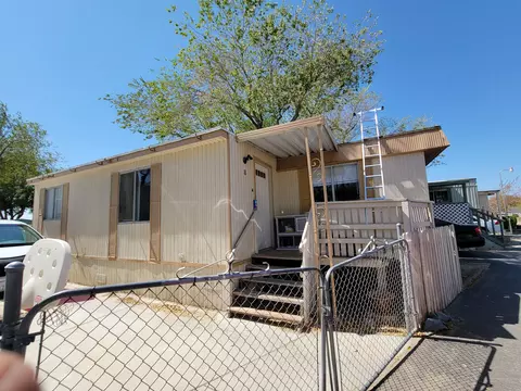 45131 28th St E #SPC 18, Lancaster, CA 93535 photo 2