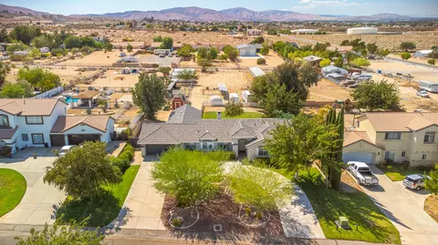 35947 53rd St E, Palmdale, CA 93552 photo 4