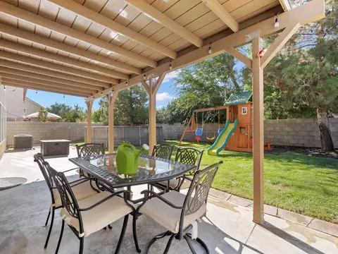1548 Torbay Ct, Lancaster, CA 93534 photo 36