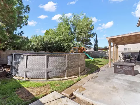 1548 Torbay Ct, Lancaster, CA 93534 photo 38