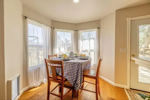 21220 Prospect Ave, Tehachapi, CA 93561 photo 10
