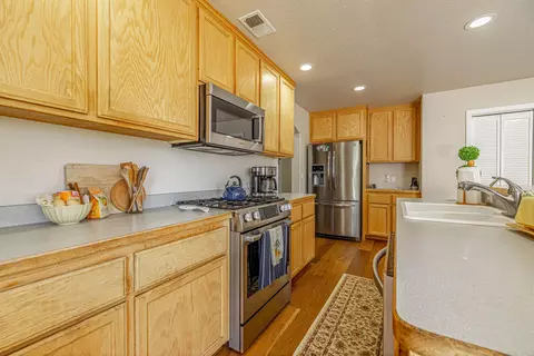 21220 Prospect Ave, Tehachapi, CA 93561 photo 13