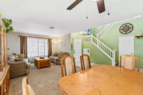 6348 Jonathon St, Lancaster, CA 93536 photo 5