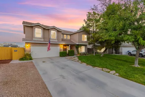 6348 Jonathon St, Lancaster, CA 93536 photo 1