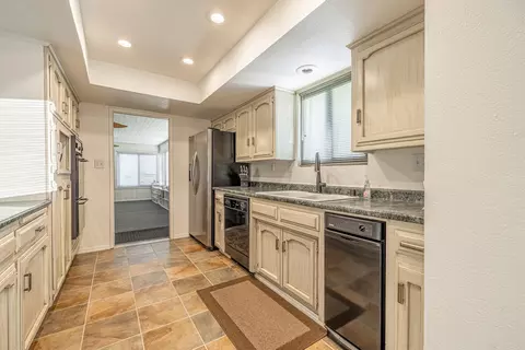 23781 Lakeview Dr, Tehachapi, CA 93561 photo 16