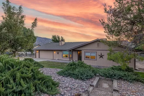 23781 Lakeview Dr, Tehachapi, CA 93561 photo 1