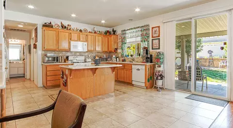 6344 Scalea Ct, Palmdale, CA 93552 photo 6