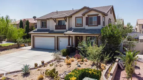 6344 Scalea Ct, Palmdale, CA 93552 photo 2
