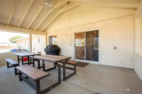 43213 7th St E, Lancaster, CA 93535 photo 6