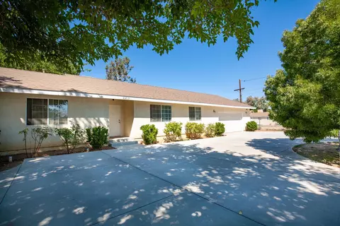 43213 7th St E, Lancaster, CA 93535 photo 2