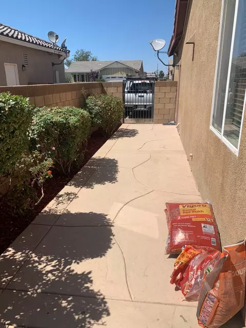 45544 2nd St E, Lancaster, CA 93535 photo 4