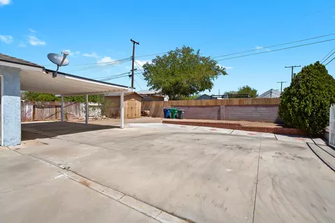 3205 Ave Q4 E, Palmdale, CA 93550 photo 16