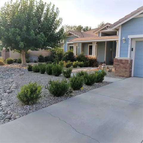4741 Kindling Ct, Lancaster, CA 93536 photo 8