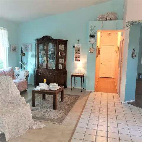 4741 Kindling Ct, Lancaster, CA 93536 photo 12