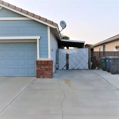 4741 Kindling Ct, Lancaster, CA 93536 photo 6