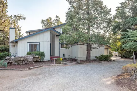 28200 Bear Valley Rd, Tehachapi, CA 93561 photo 5