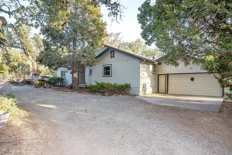 28200 Bear Valley Rd, Tehachapi, CA 93561 photo 7