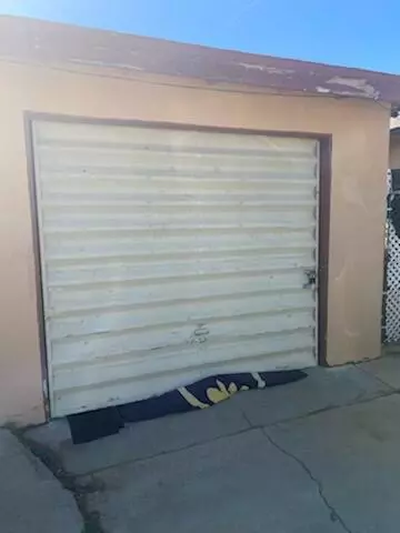 15325 Leslie St, Mojave, CA 93501 photo 4