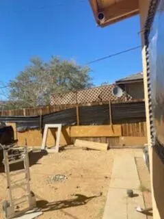 15325 Leslie St, Mojave, CA 93501 photo 2