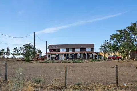 20221 Pinon Canyon Rd, Tehachapi, CA 93561 photo 3