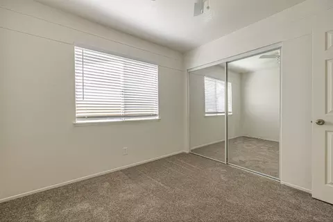 42947 Fenner Ave, Lancaster, CA 93534 photo 19