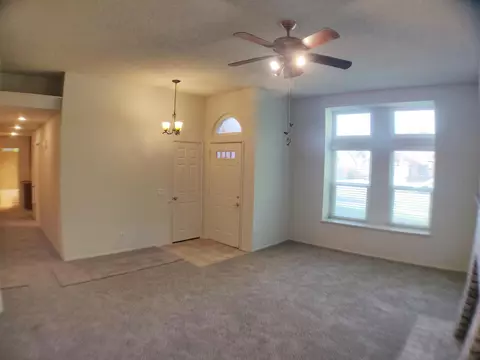 1148 Stephanie Ct, Lancaster, CA 93535 photo 4