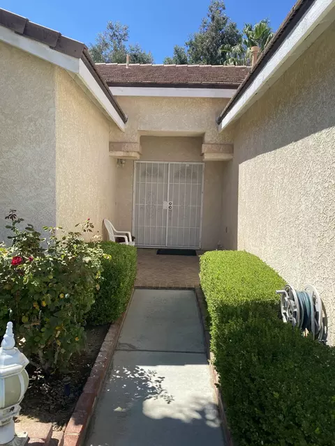 42013 Ash Ct, Quartz Hill, CA 93536 photo 3