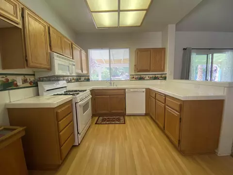 42013 Ash Ct, Quartz Hill, CA 93536 photo 11