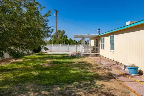 27936 Carmichael St, Boron, CA 93516 photo 34