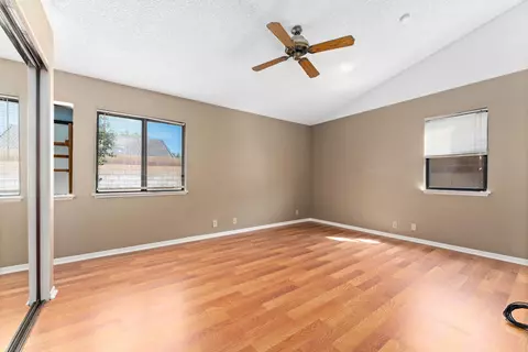 44602 Grove Ln, Lancaster, CA 93534 photo 14