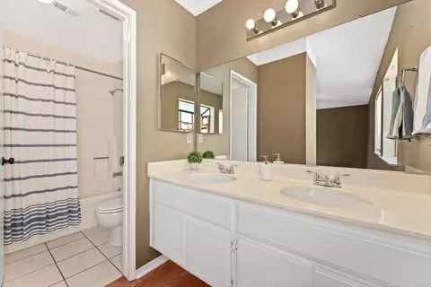 44602 Grove Ln, Lancaster, CA 93534 photo 17