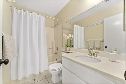 44602 Grove Ln, Lancaster, CA 93534 photo 12