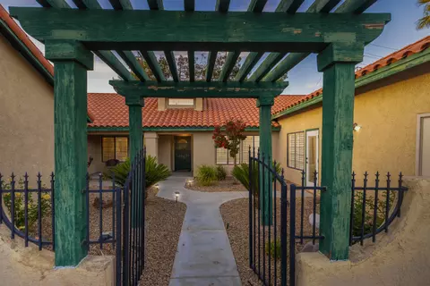 42727 Minstrel Dr, Lancaster, CA 93536 photo 4