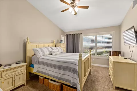 42727 Minstrel Dr, Lancaster, CA 93536 photo 15
