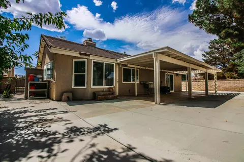 3709 Acorde Ave, Palmdale, CA 93550 photo 4
