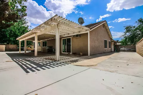3709 Acorde Ave, Palmdale, CA 93550 photo 3