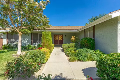 44138 Soft Ave, Lancaster, CA 93536 photo 1