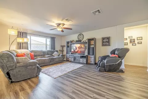 44218 Shiloh Ln, Lancaster, CA 93535 photo 21