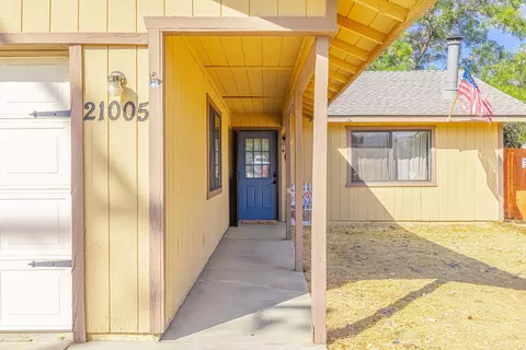 21005 Brentwood Dr, Tehachapi, CA 93561 photo 4