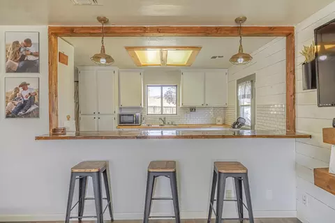 21005 Brentwood Dr, Tehachapi, CA 93561 photo 8