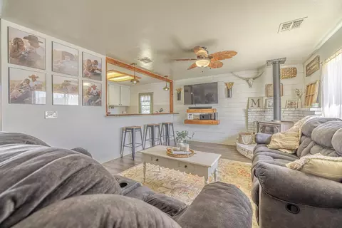 21005 Brentwood Dr, Tehachapi, CA 93561 photo 6