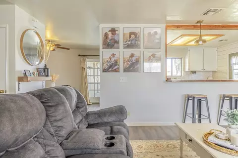 21005 Brentwood Dr, Tehachapi, CA 93561 photo 7