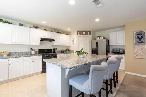 2744 Hemlock Rd, Palmdale, CA 93551 photo 10