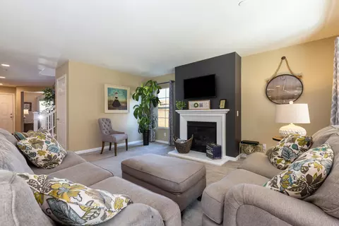 2744 Hemlock Rd, Palmdale, CA 93551 photo 6