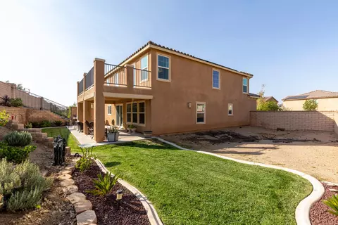 2744 Hemlock Rd, Palmdale, CA 93551 photo 4