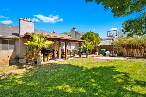 1302 Samra Ave, Lancaster, CA 93535 photo 27
