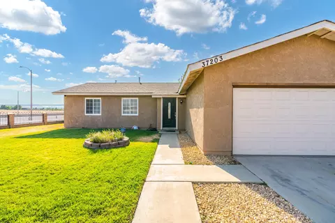 37203 52nd St E, Palmdale, CA 93552 photo 4